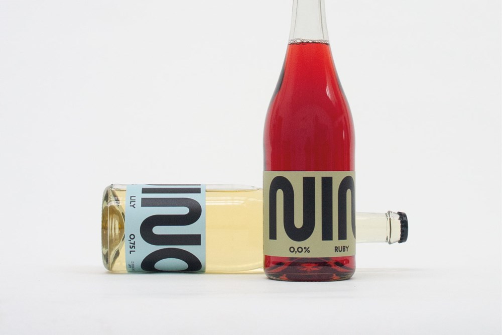 NINO Drinks Von Salis Wein Titel NINO Drinks Von Salis Wein Titel