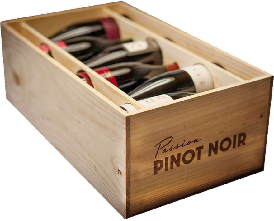 Passion Pinot Noir Vintage 2019, Die ganze Vielfalt der Bündner Weinwelt, 12er-Holzkiste, Graubünden